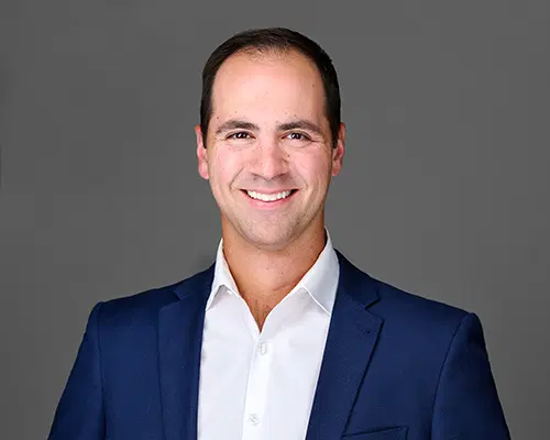 Arizona headshots - professional portrait by CMQ Headshots