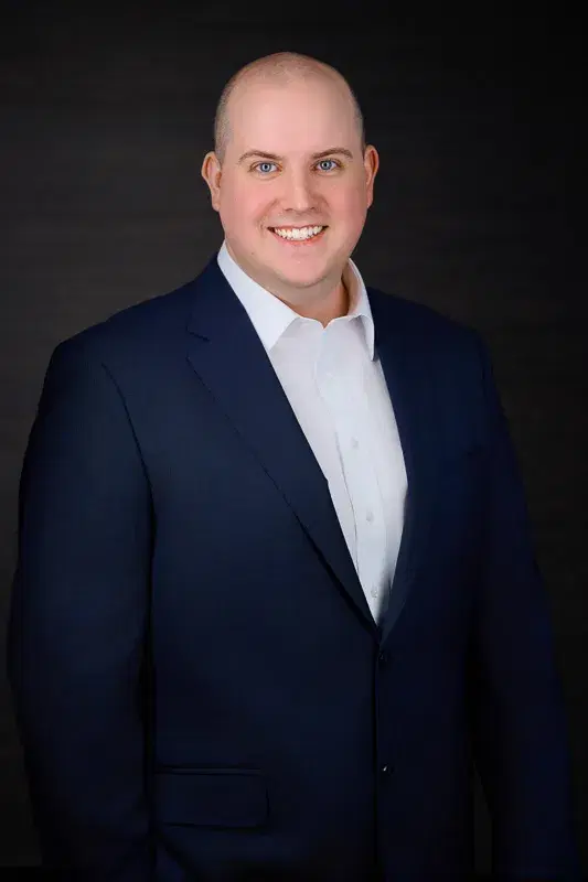 Professional executive headshot - woman in business attire Phoenix